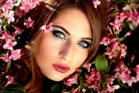 maquillage yeux bleus